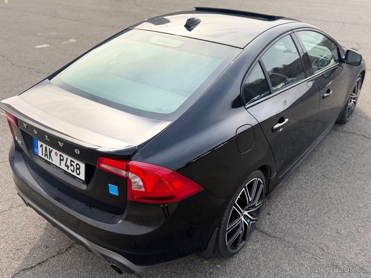 Volvo S60 - 3