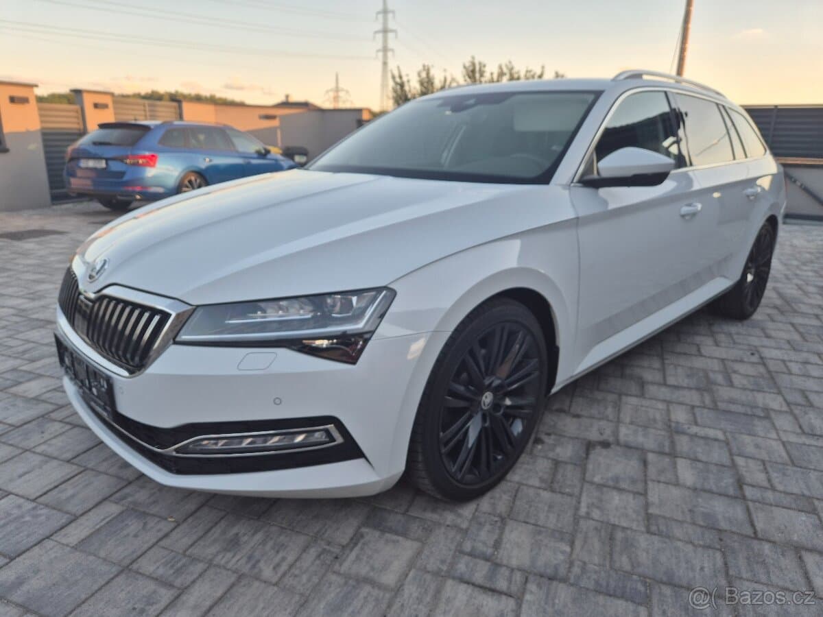 2023 Škoda SUPERB - 3
