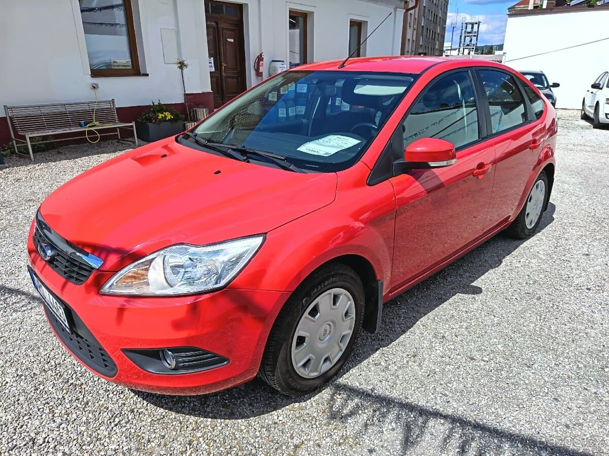 2009 Ford FOCUS - 3