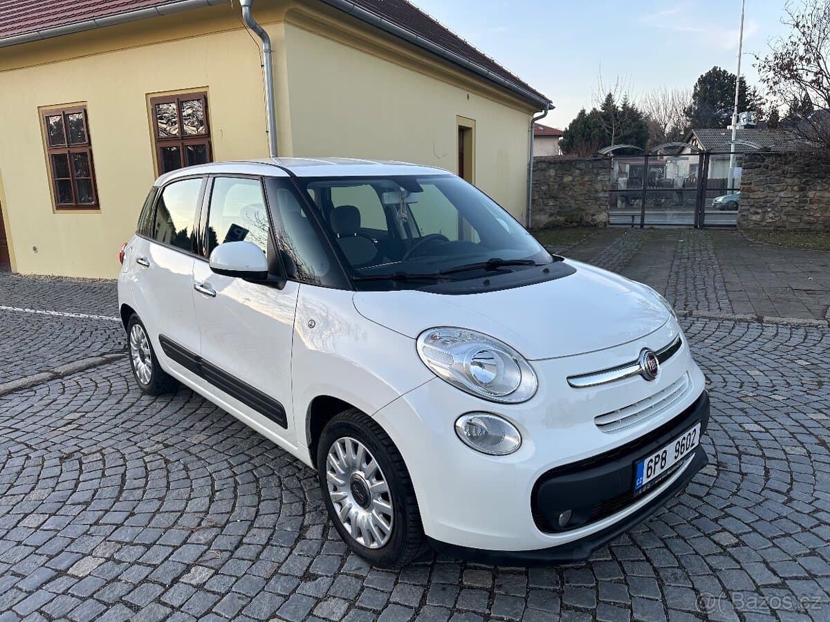 2017 Fiat 500L - 3