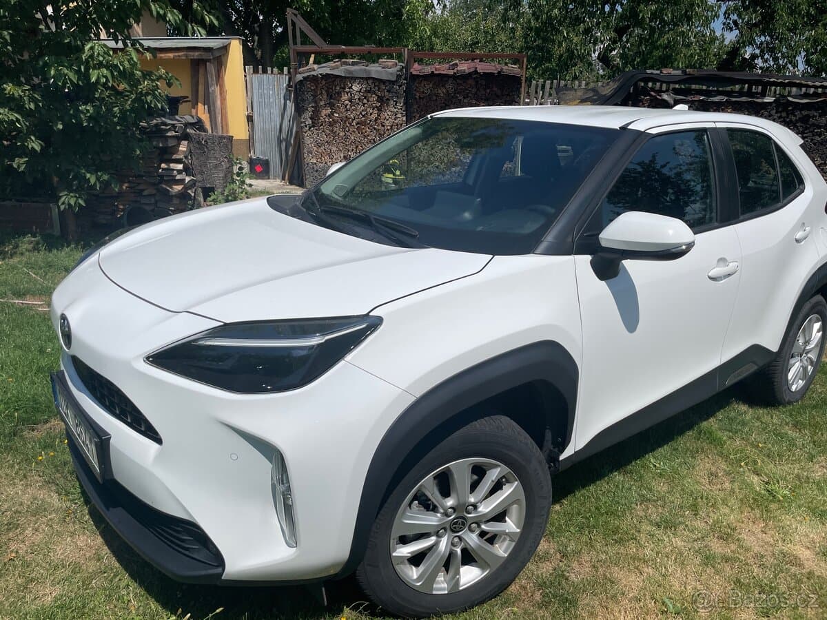 2022 Toyota YARIS - 3