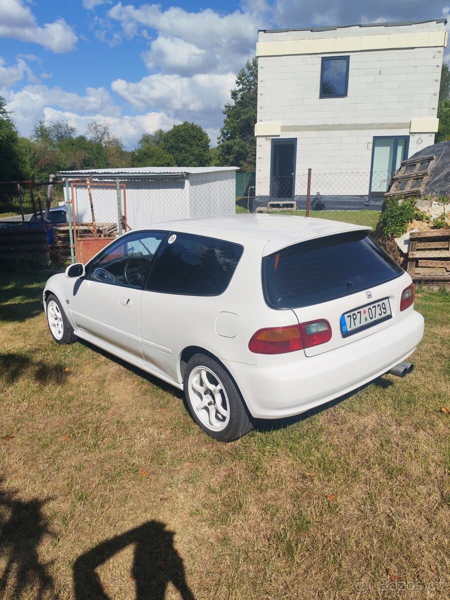 Honda CIVIC - 3