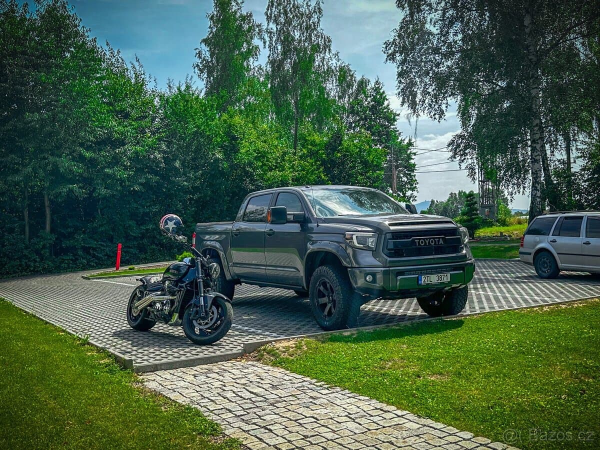 2016 Toyota TUNDRA - 3