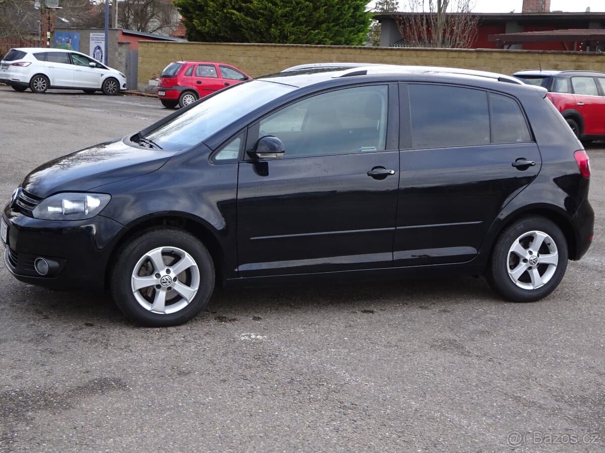 2011 Volkswagen GOLF - 3