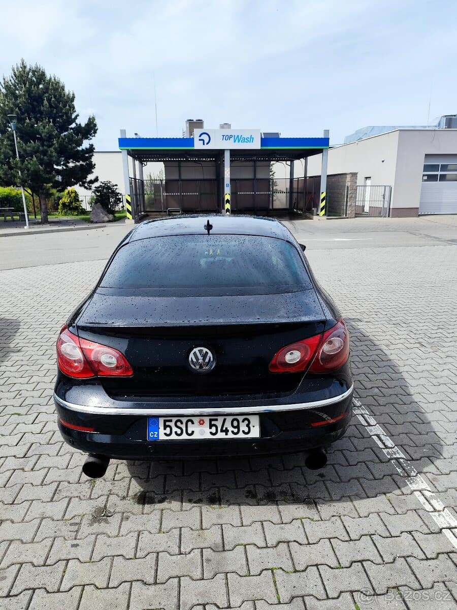 Volkswagen PASSAT CC - 3