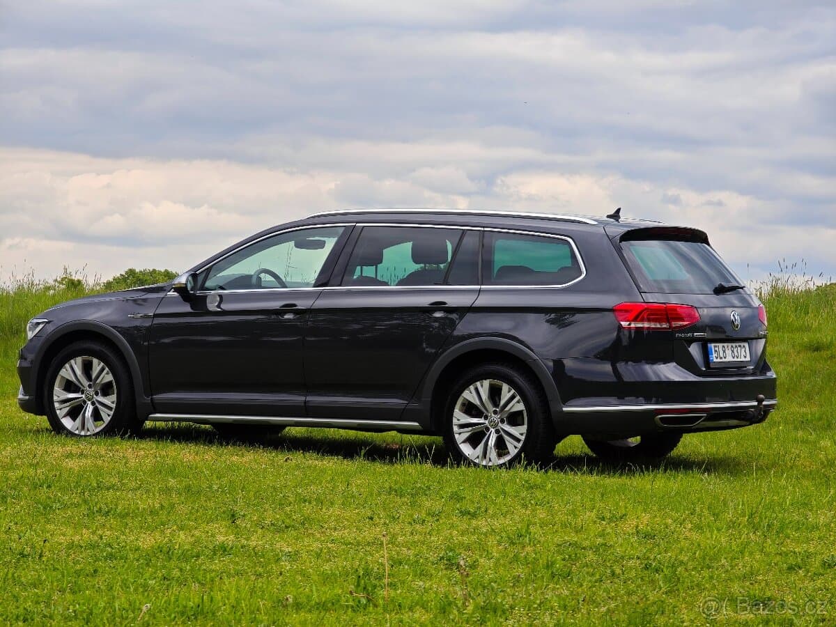 2016 Volkswagen PASSAT - 3