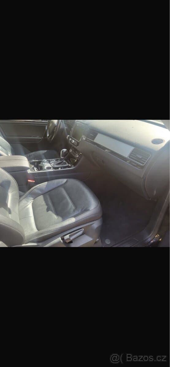 2015 Volkswagen TOUAREG - 3