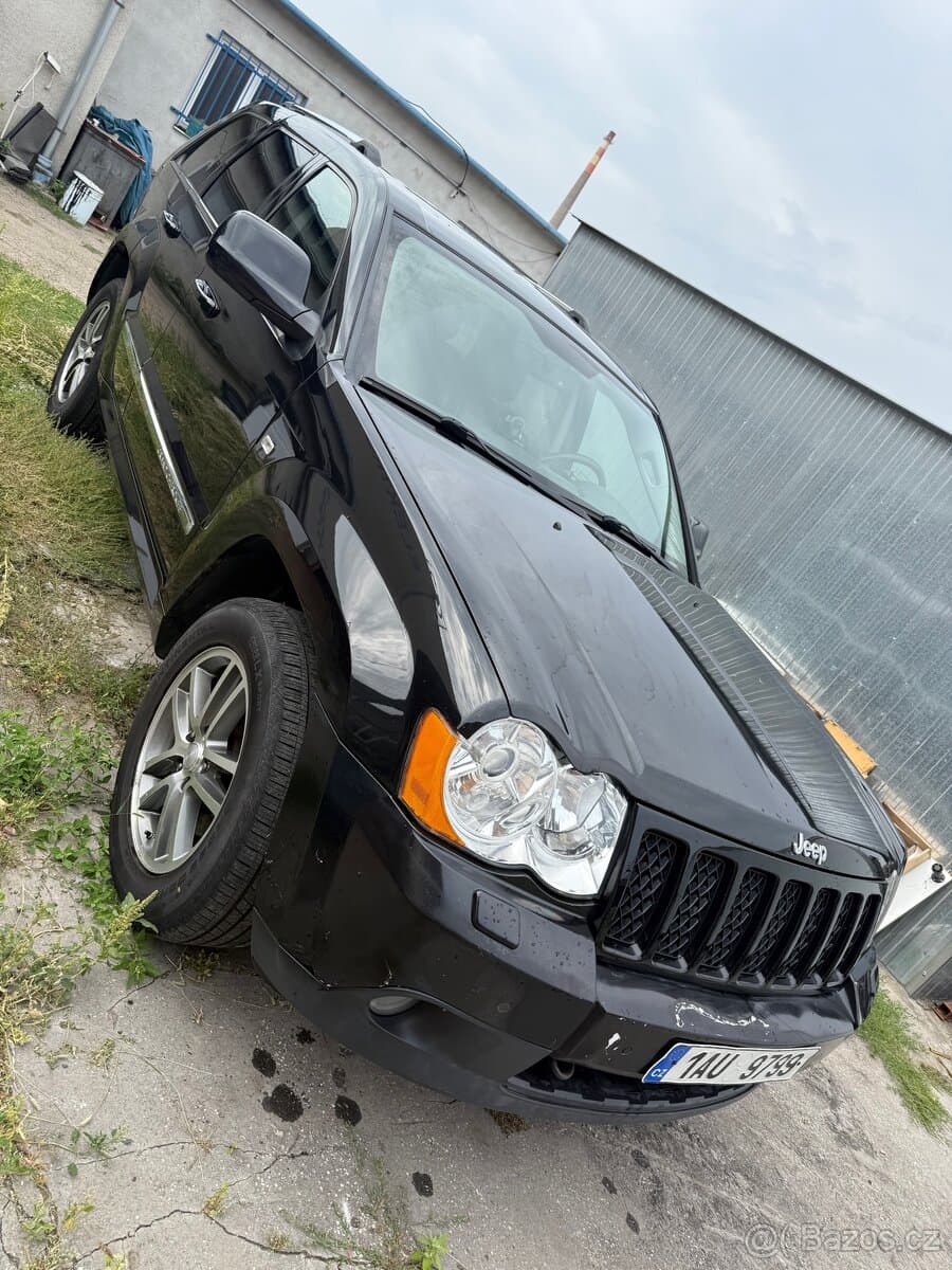 2010 Jeep CHEROKEE - 3