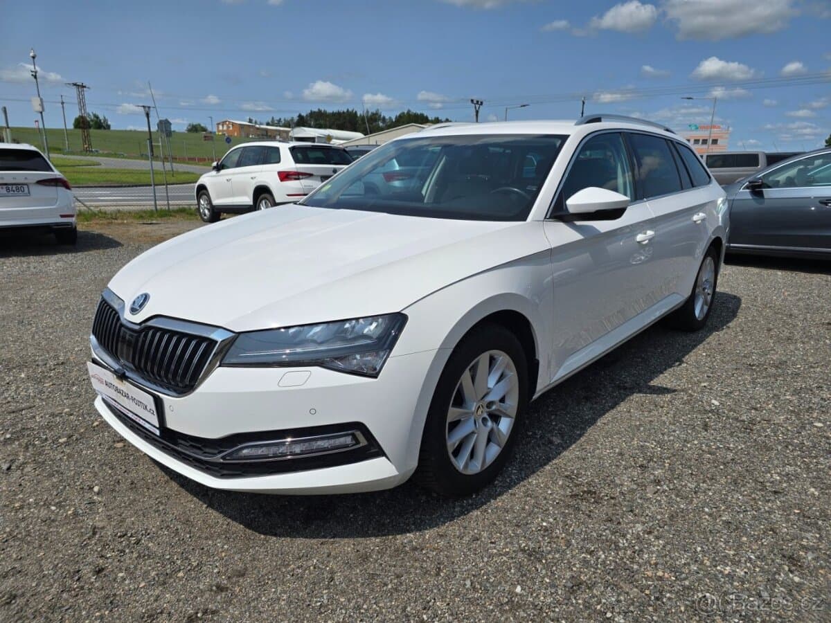2020 Škoda SUPERB - 3