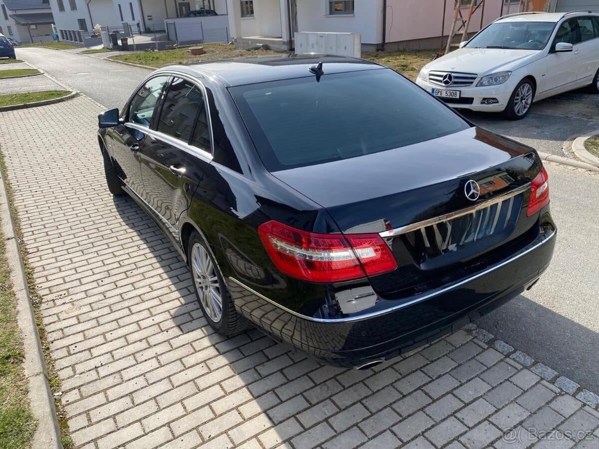 2011 Mercedes-Benz OSTATNÍ - 3