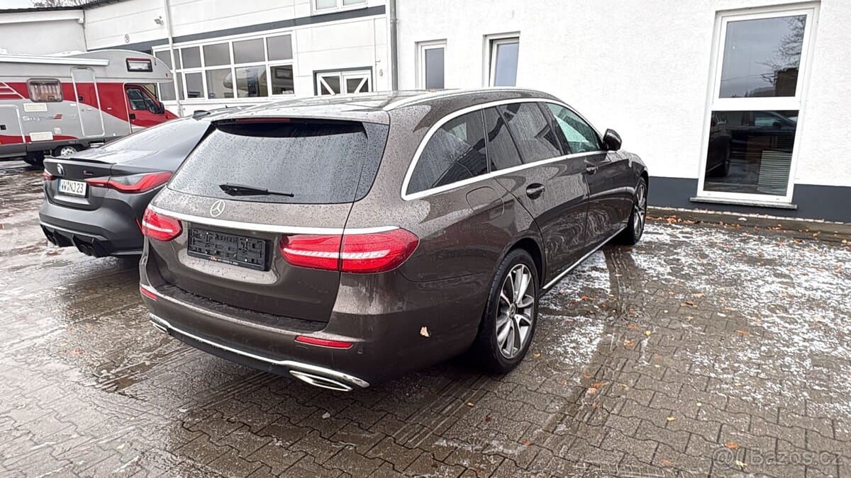 2017 Mercedes-Benz OSTATNÍ - 3