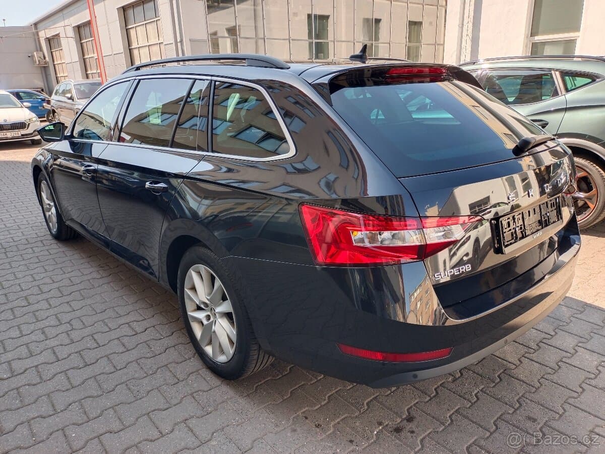 2022 Škoda SUPERB - 3