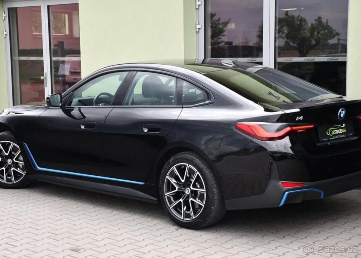 2023 BMW i4 - 3