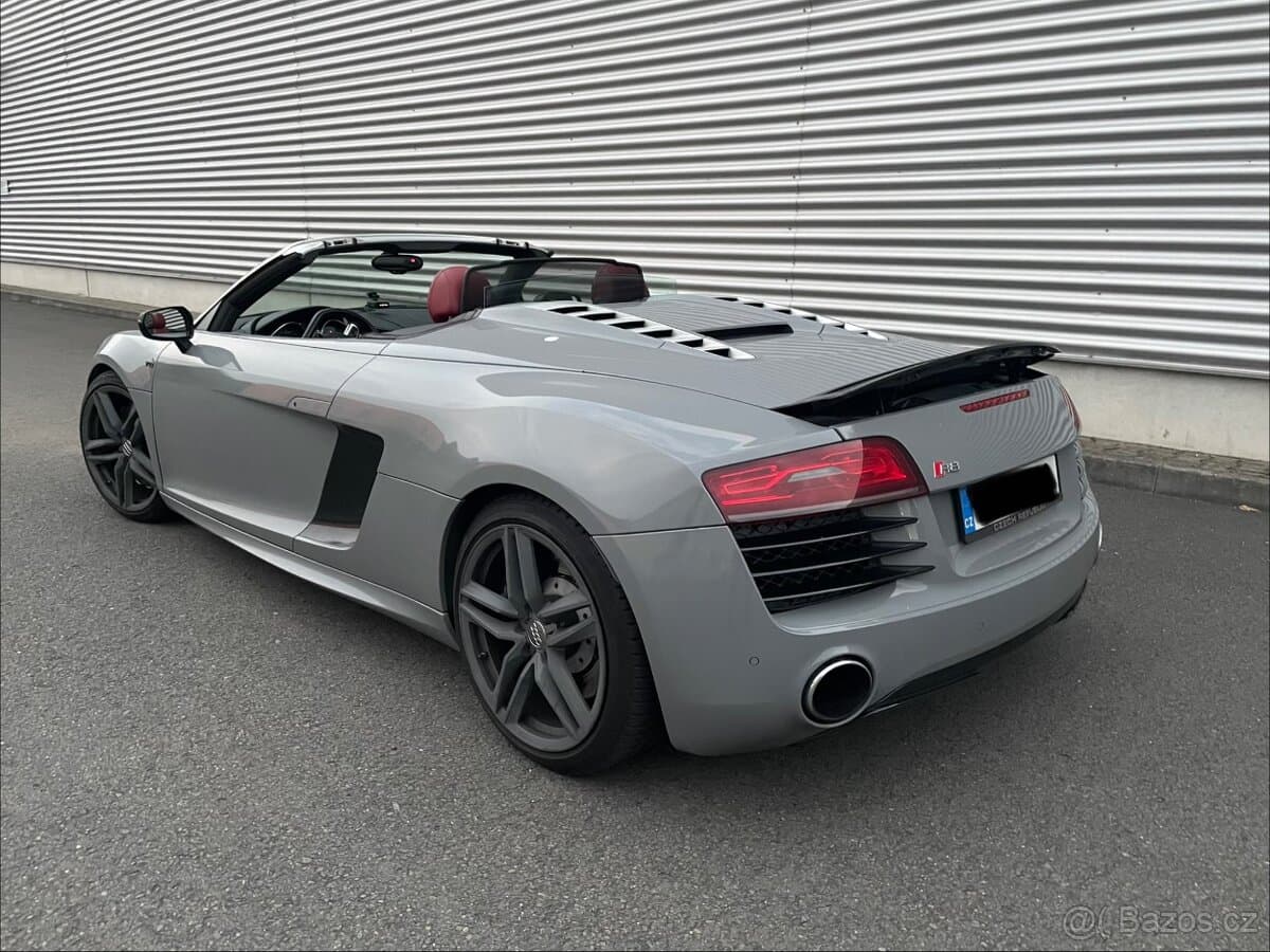 2013 Audi R8 - 3