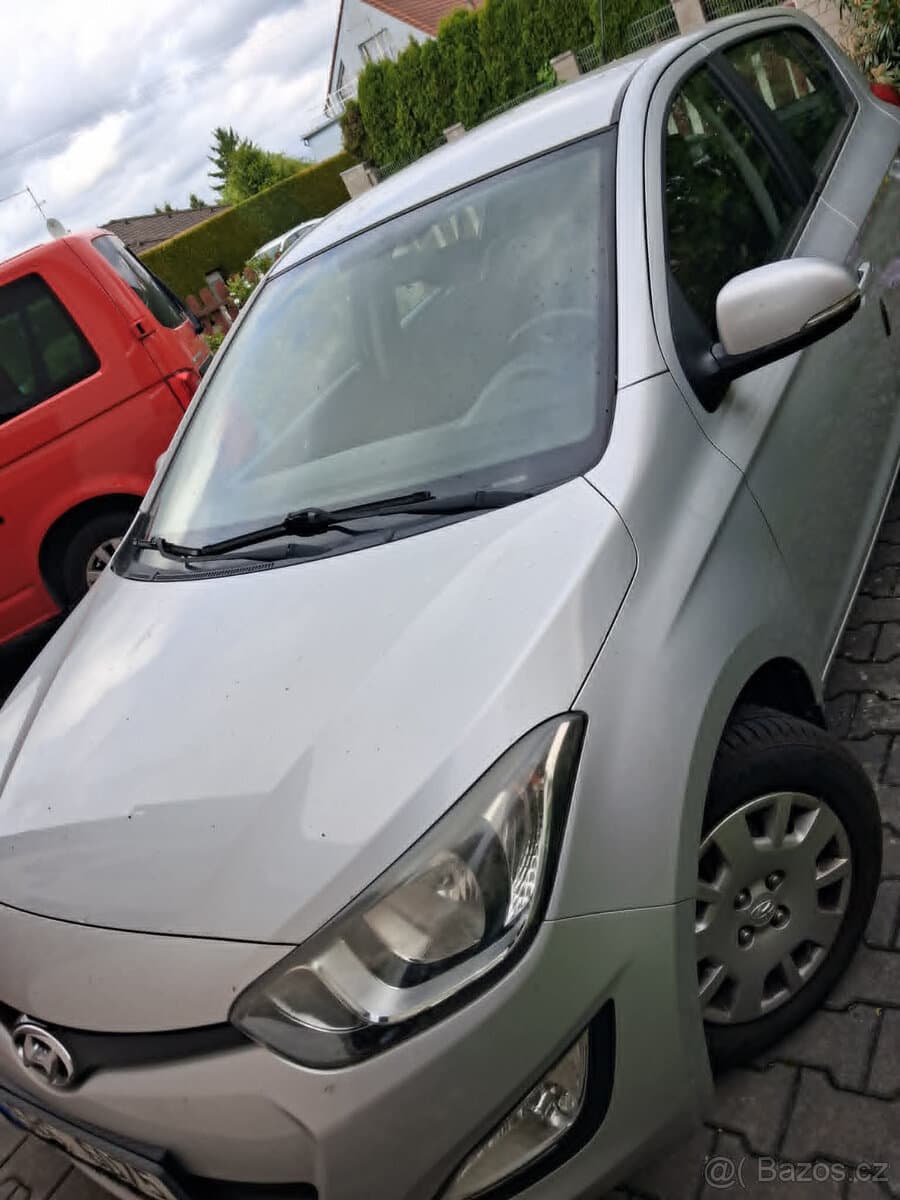 2013 Hyundai i20 - 3
