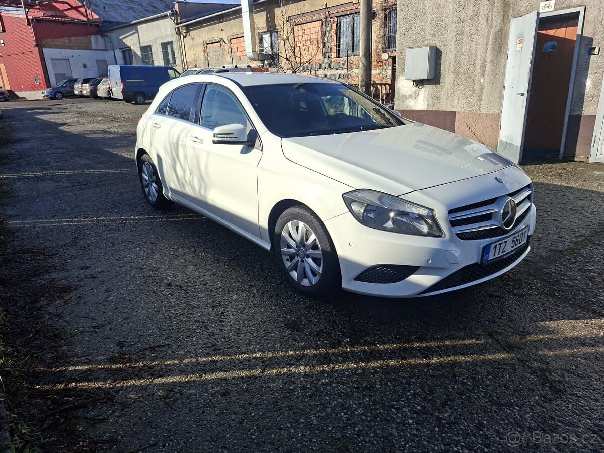 2013 Mercedes-Benz OSTATNÍ - 3