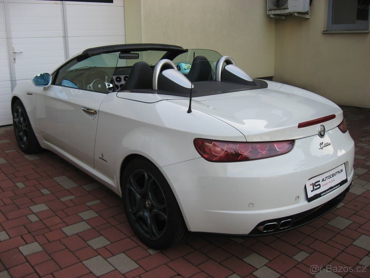 2009 Alfa Romeo SPIDER - 3