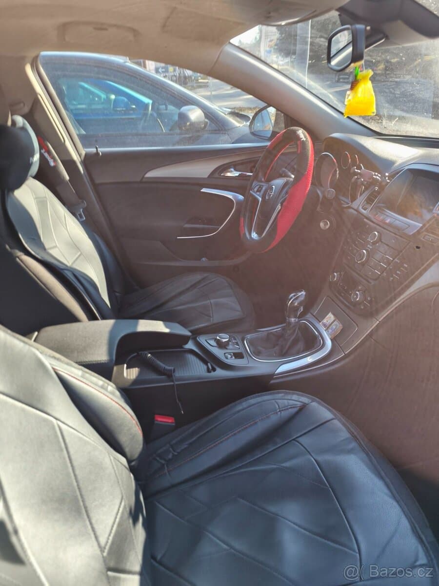 2011 Opel INSIGNIA - 3
