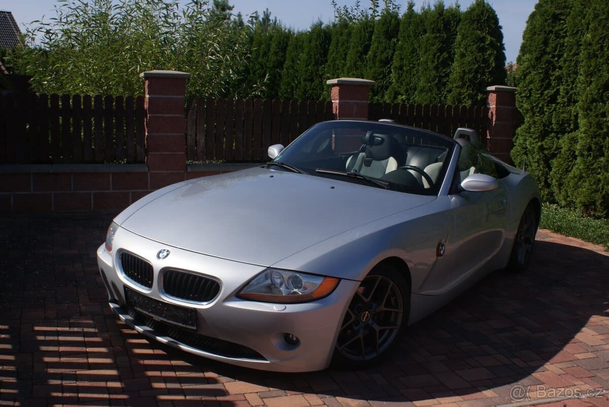 2004 BMW Z4 - 3