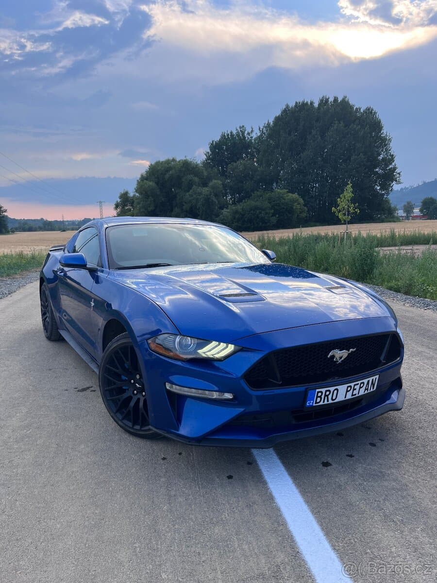 2018 Ford MUSTANG - 3