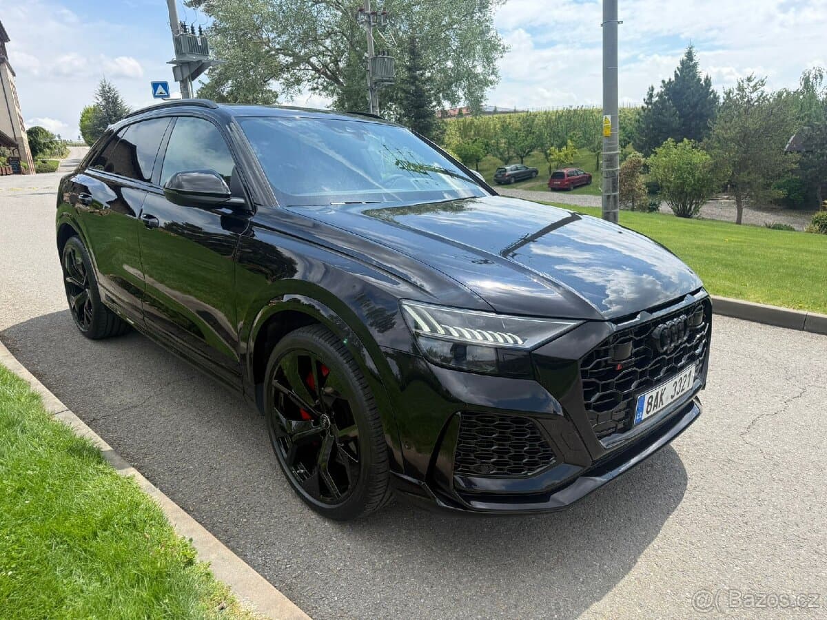 2020 Audi RS Q8 - 3