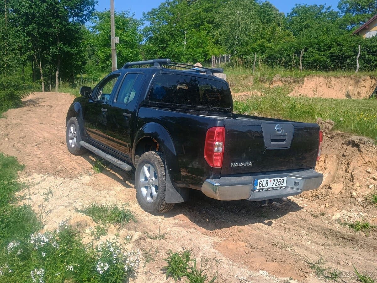 2009 Nissan NAVARA - 3