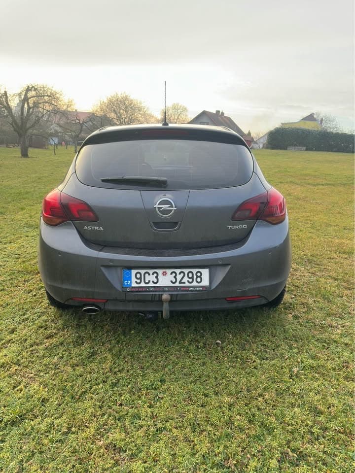 2010 Opel ASTRA - 3