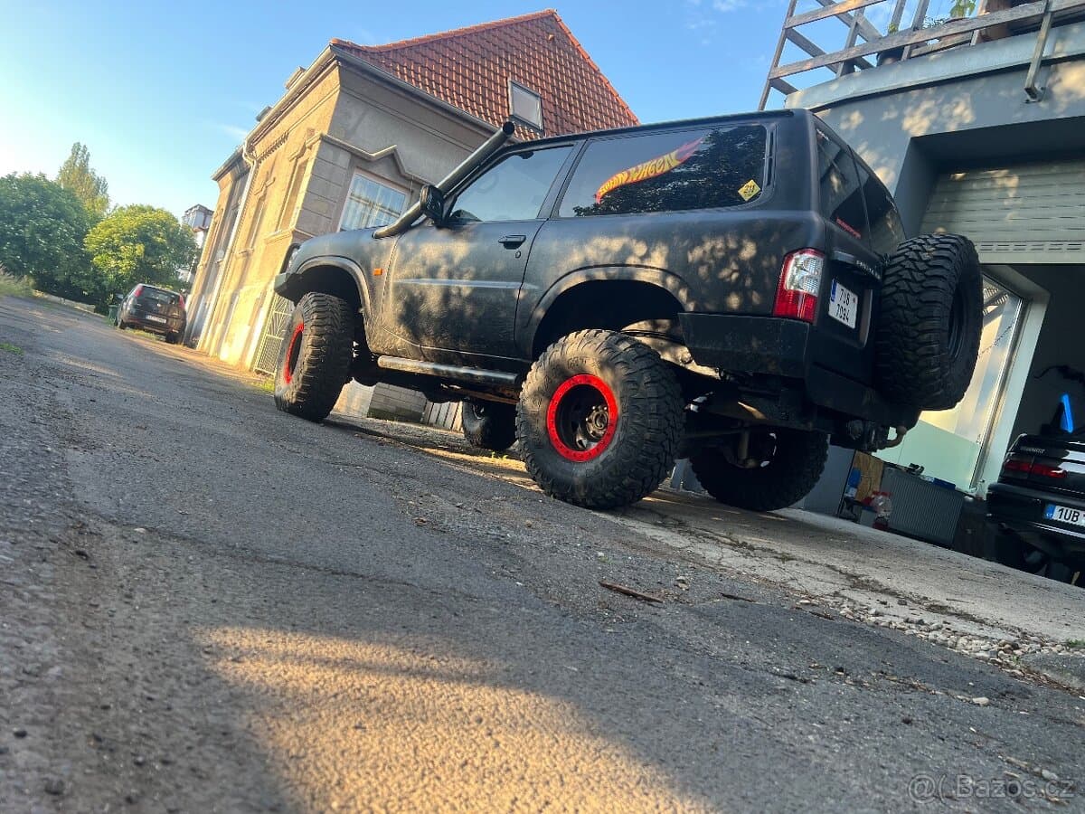 Nissan PATROL - 3