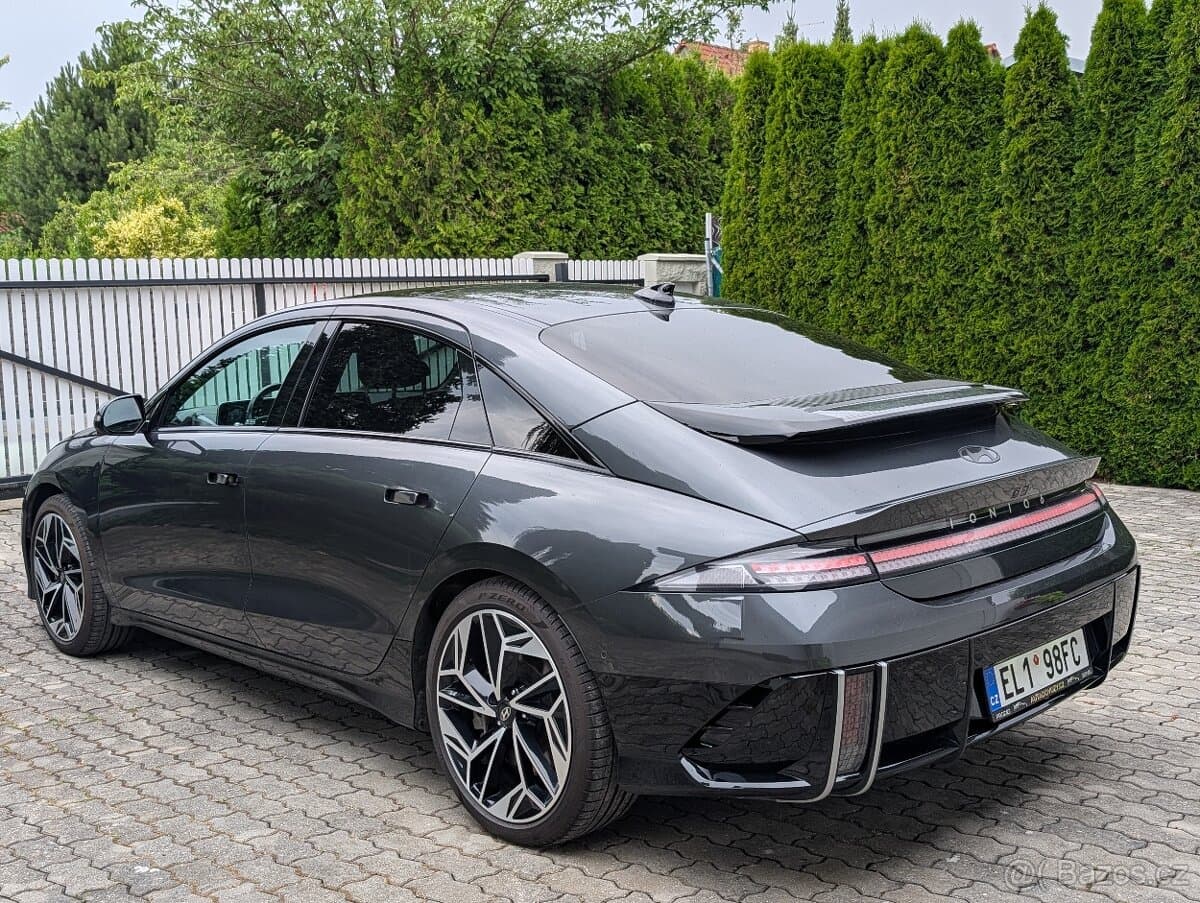 2023 Hyundai IONIQ 6 - 3