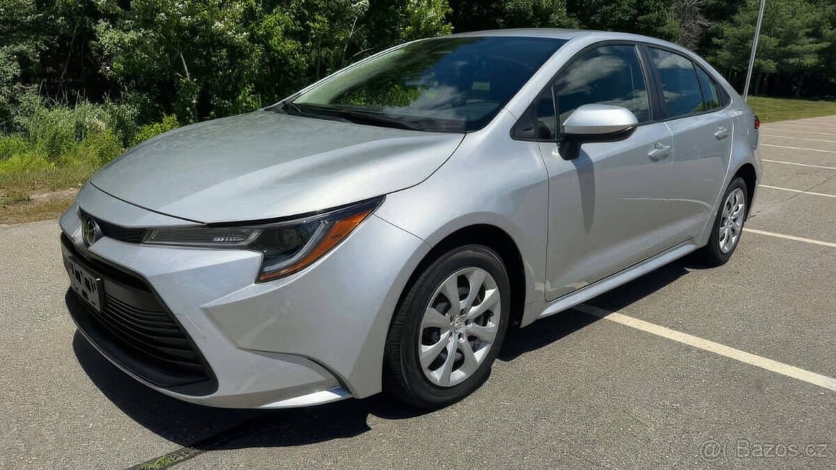 2024 Toyota COROLLA - 3
