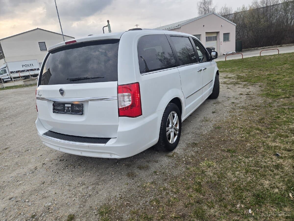 2014 Lancia VOYAGER - 3