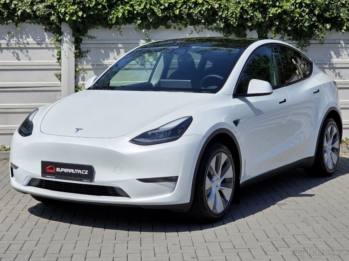 2023 Tesla MODEL Y - 3