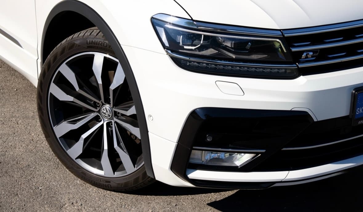 2016 Volkswagen TIGUAN - 3
