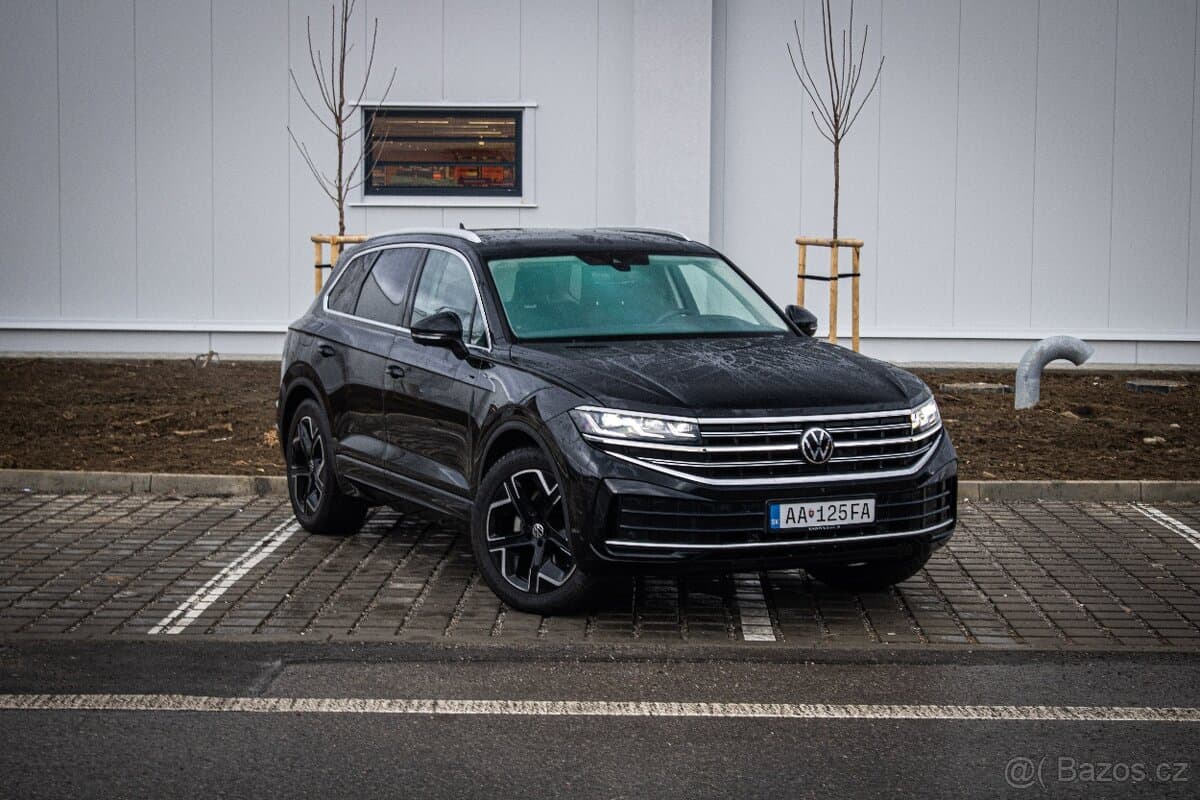 2024 Volkswagen TOUAREG - 3