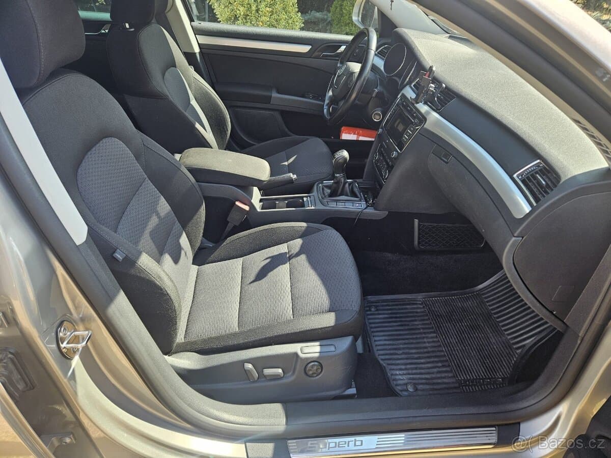 2010 Škoda SUPERB - 3