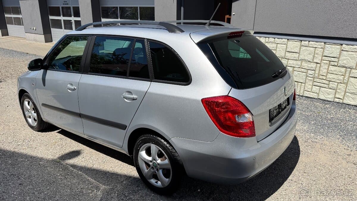 2011 Škoda FABIA - 3