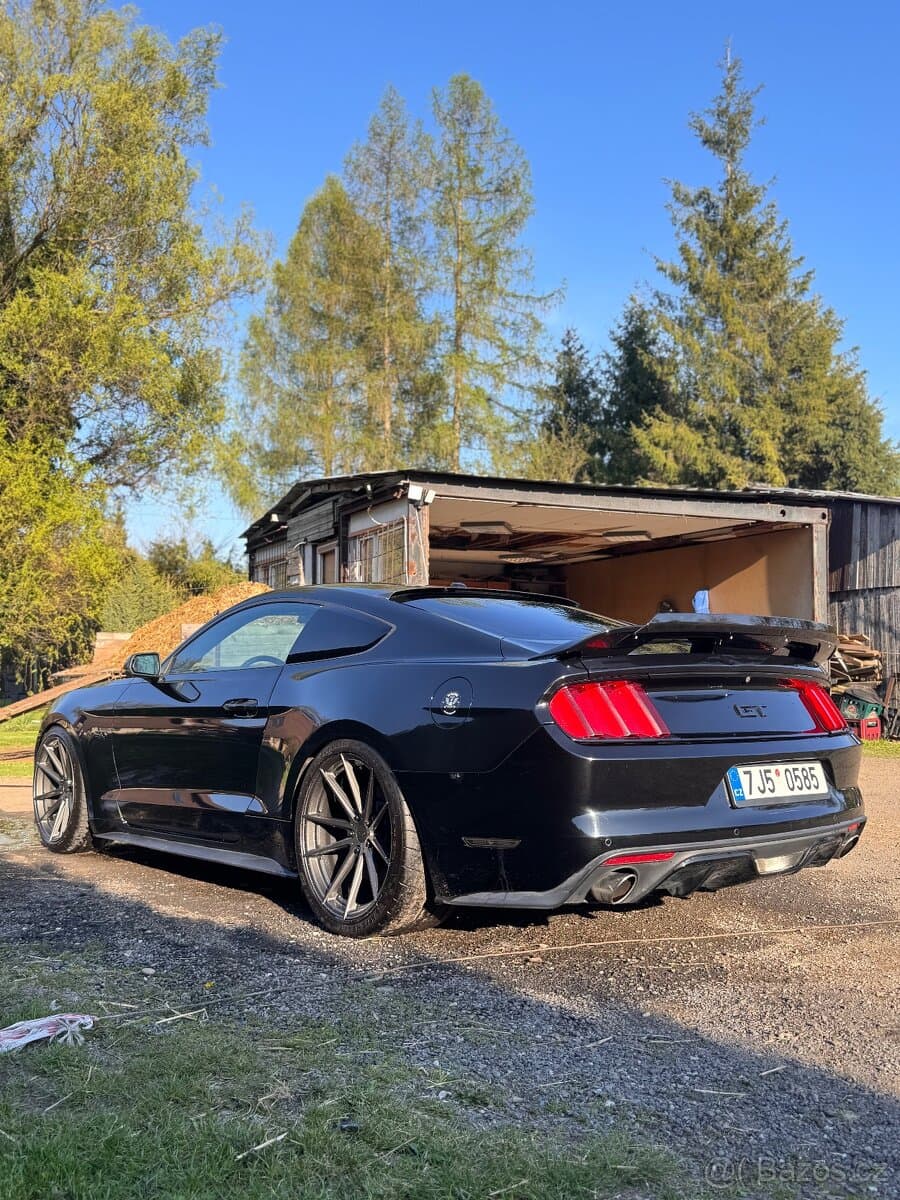 2016 Ford MUSTANG - 3