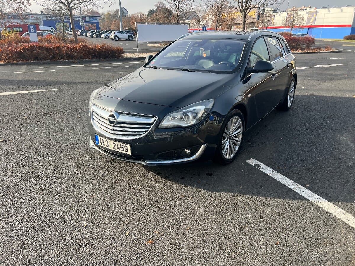 Opel INSIGNIA - 3