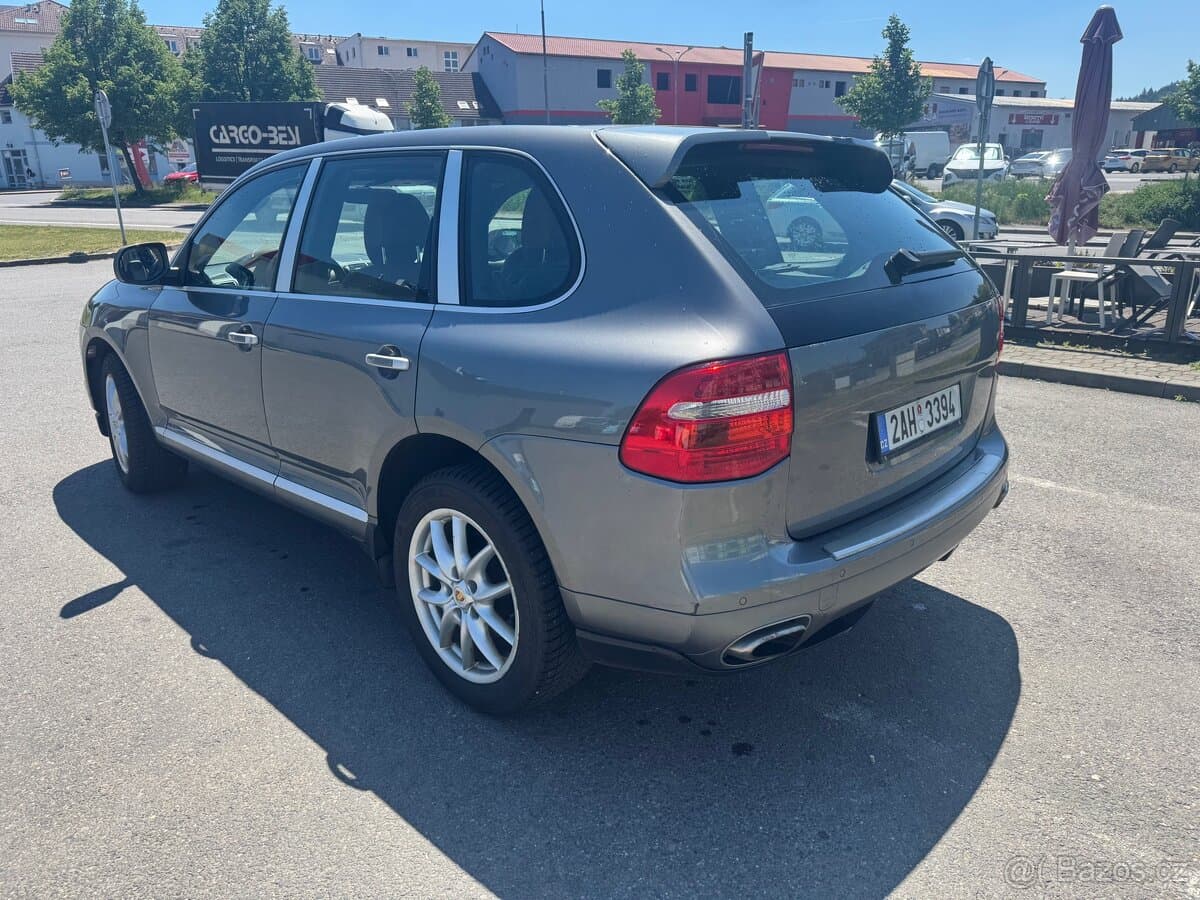 2007 Porsche CAYENNE - 3