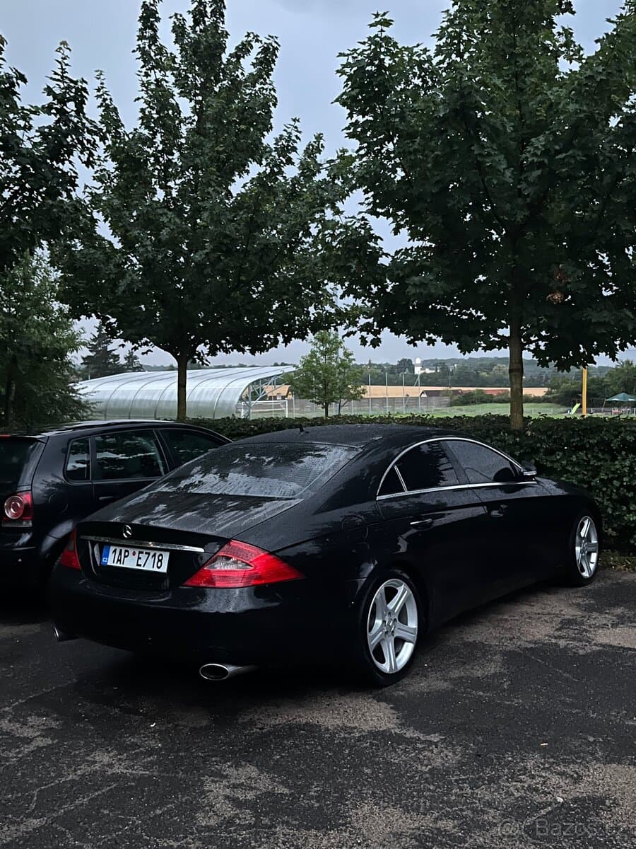 2006 Mercedes-Benz CLS - 3