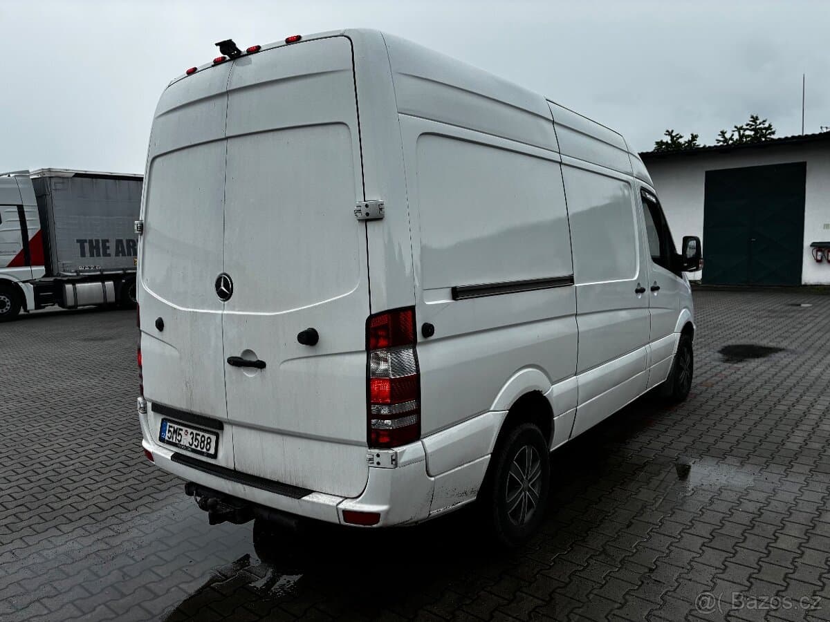 2008 Mercedes-Benz SPRINTER - 3