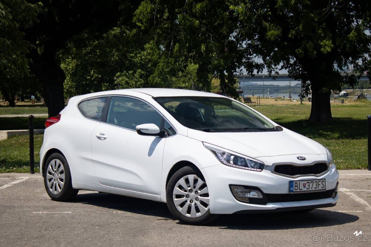 2013 Kia PROCEED - 3