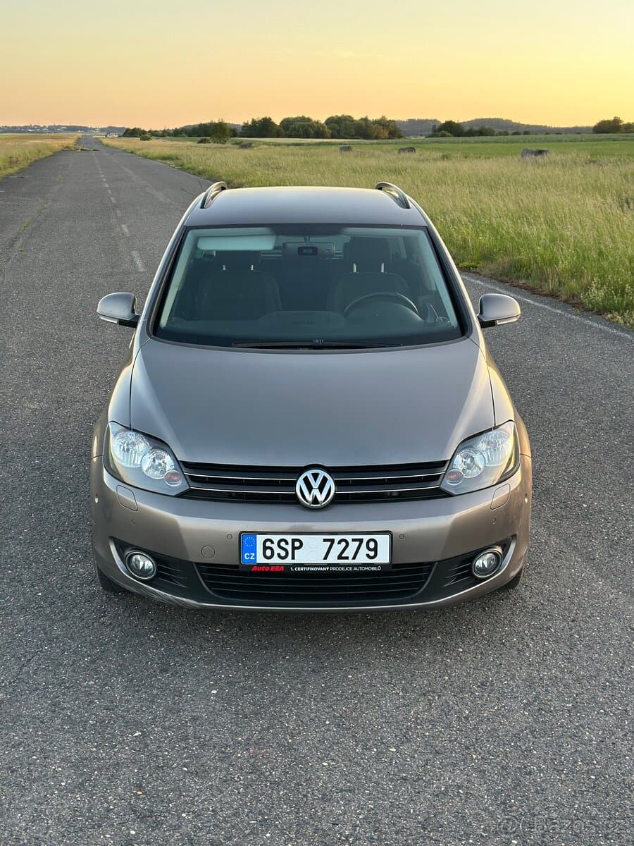 2011 Volkswagen GOLF - 3