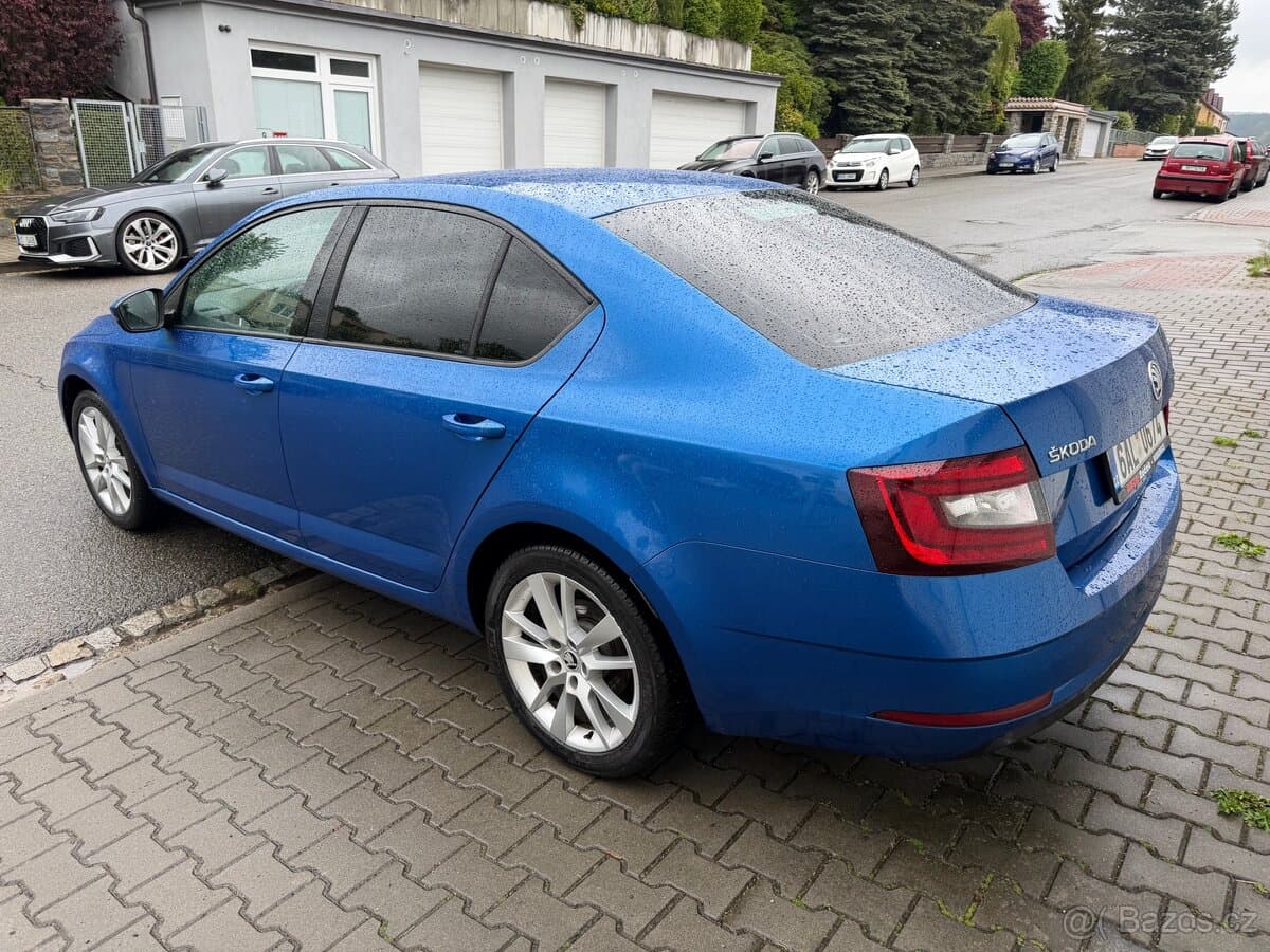 Škoda OCTAVIA - 3