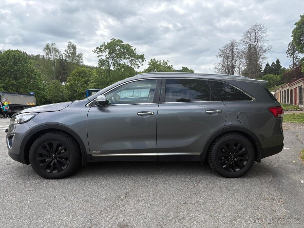 2016 Kia SORENTO - 3