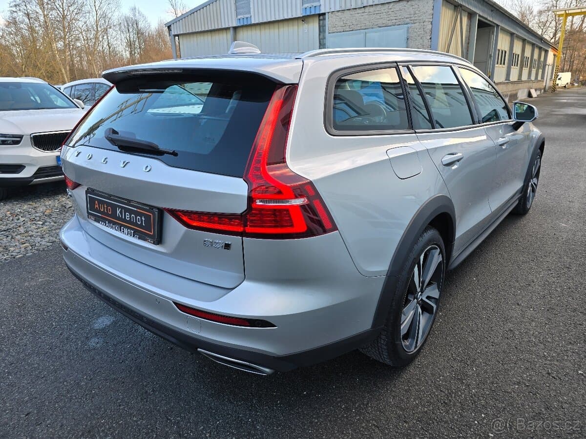 2021 Volvo V60 - 3