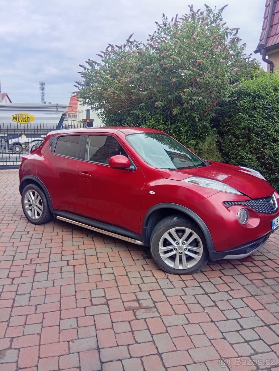 2011 Nissan JUKE - 3