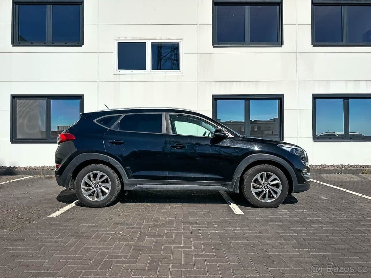 2017 Hyundai TUCSON - 3