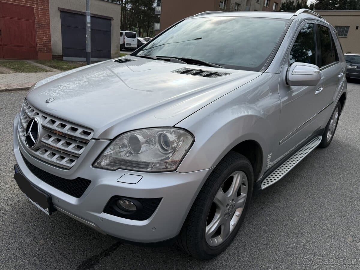 2010 Mercedes-Benz M-CLASS - 3