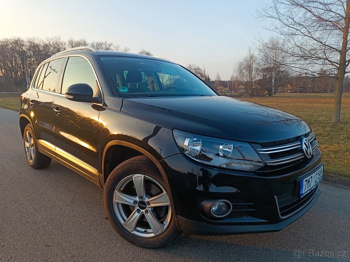 2011 Volkswagen TIGUAN - 3